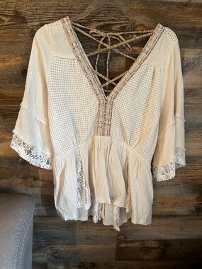 POL Lace-Up V-Neck Cream Boho Tunic